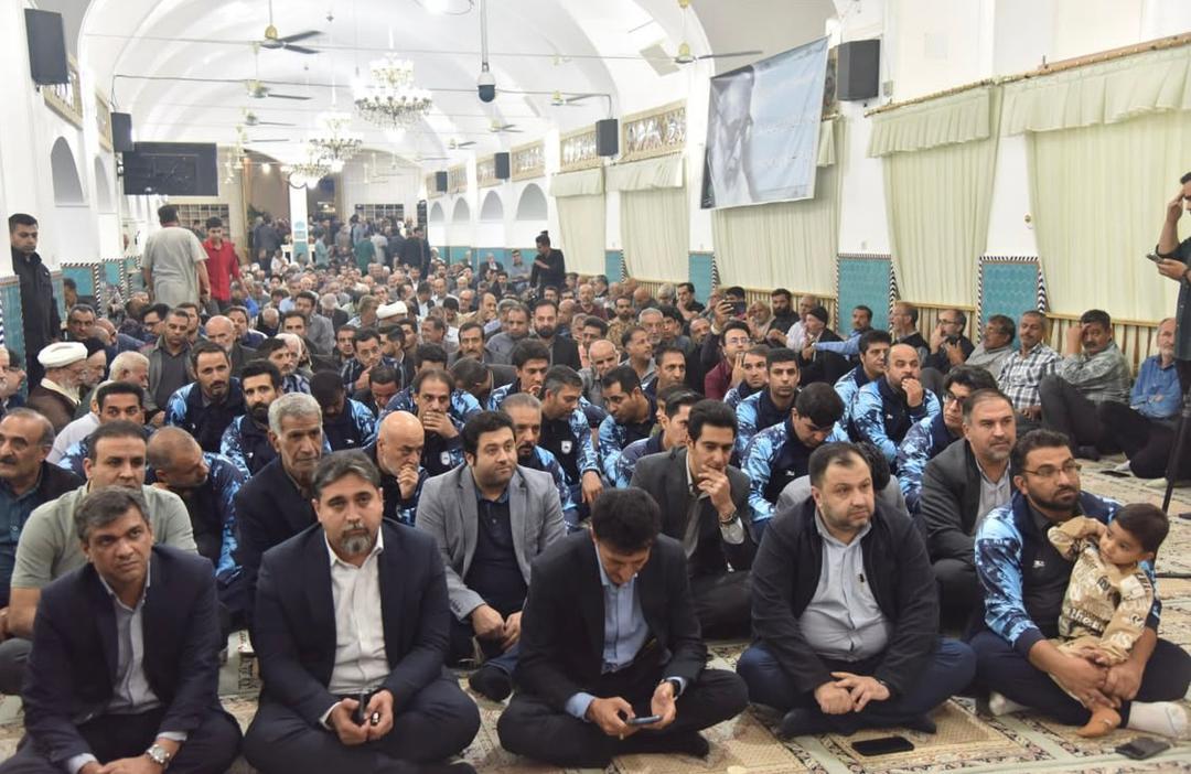 سیوهفتمین سالگرد ارتحال آیتالله خاتمی در اردکان برگزار شد سیوهفتمین سالگرد ارتحال آیتالله خاتمی در اردکان برگزار شد