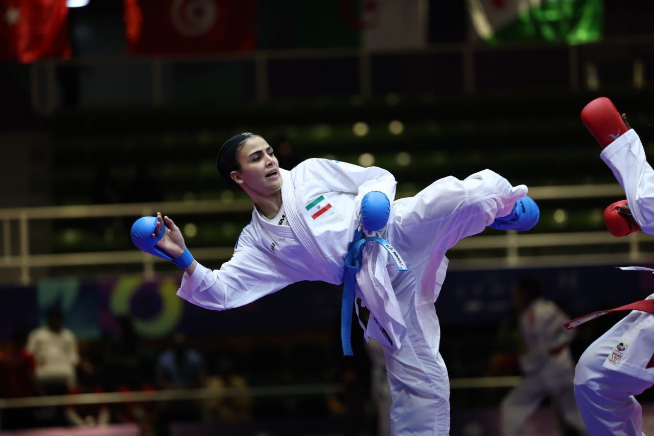 بازیهای کشورهای اسلامی/ استارت موفق دختر کاراته کای ایران در ریاض، صادقی فینالیست شد/ پیروزی بانوان والیبال مقابل افغانستان/مدال برنز در وزنه برداری به زهرا حسینی رسید بازیهای کشورهای اسلامی/ استارت موفق دختر کاراته کای ایران در ریاض، صادقی فینالیست شد/ پیروزی بانوان والیبال مقابل افغانستان/مدال برنز در وزنه برداری به زهرا حسینی رسید