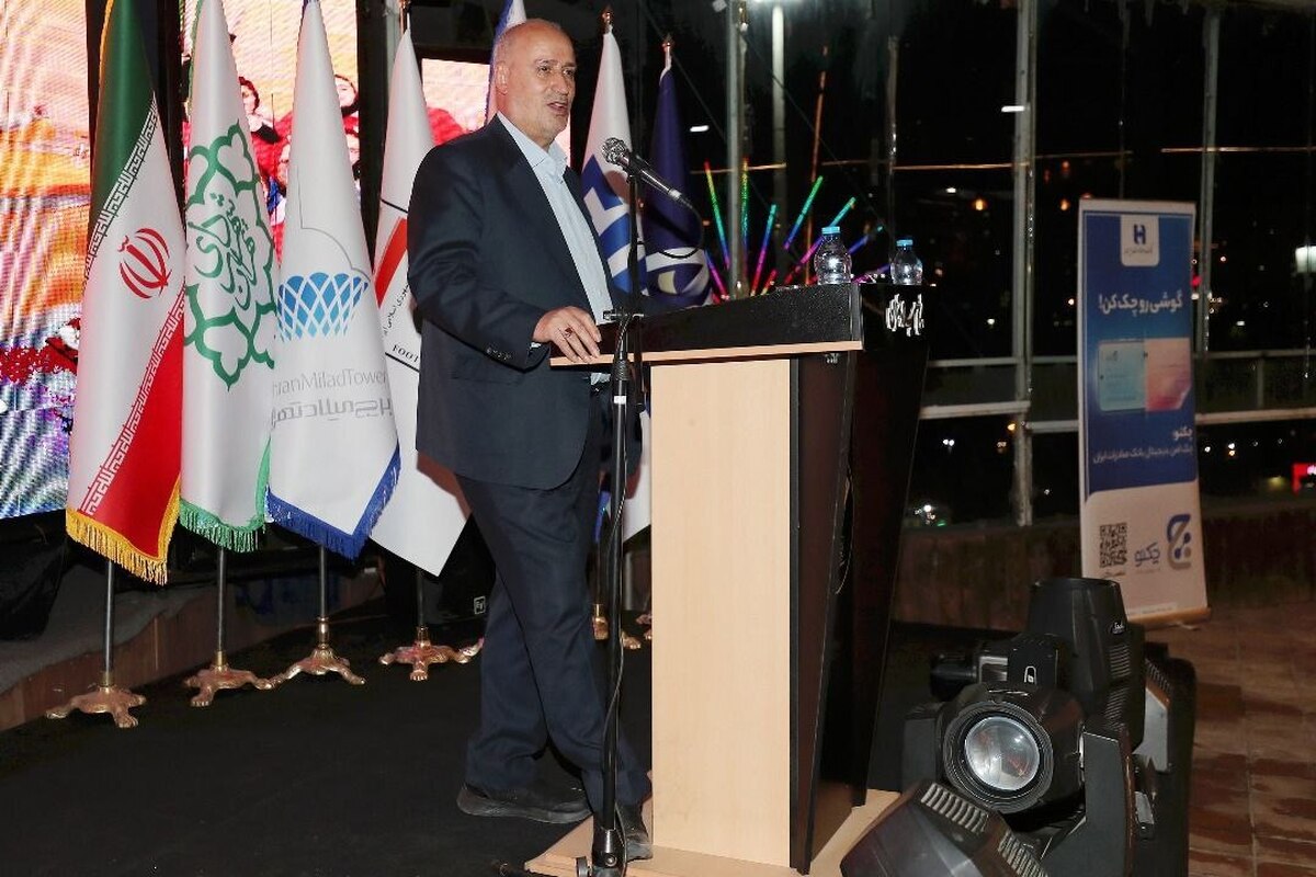 برگزاری مراسم بدرقه تیم ملی فوتسال بانوان به جام جهانی/ تاج: برای افتخار آفرینی از هیچ تلاشی دریغ نکنید