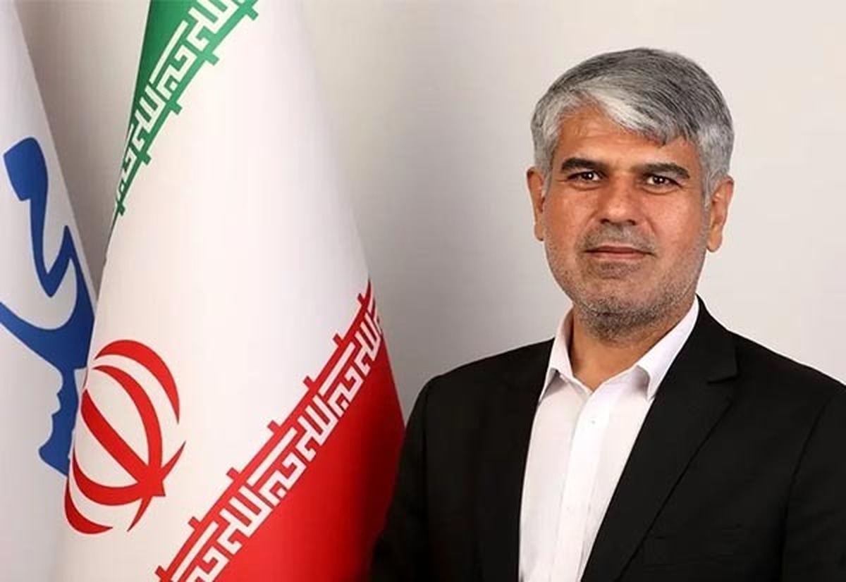 واگذاری سهام شرکت ملی نفت به مردم زمینه‌ساز توسعه و تحقق اقتصاد مقاومتی می‌شود