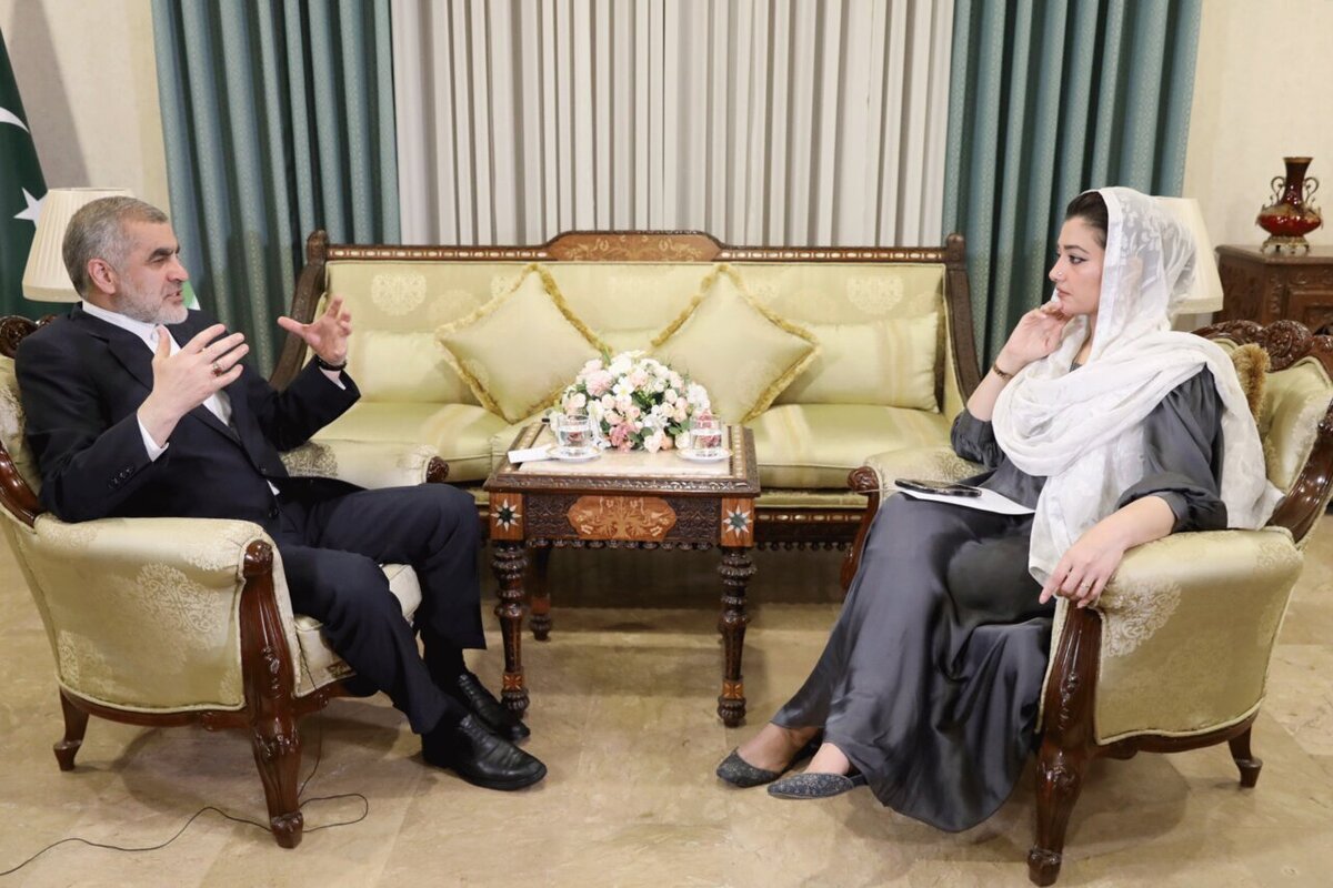 نیکزاد: صلح و امنیت باید در تمام کشورها به ویژه کشورهای منطقه حاکم باشد