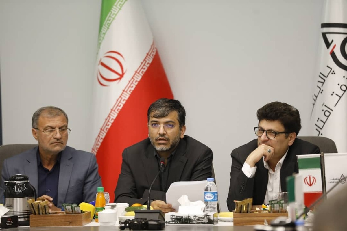 پیگیری مشکلات خوراک پالایش نفت آفتاب با حضور مسئولین کشوری