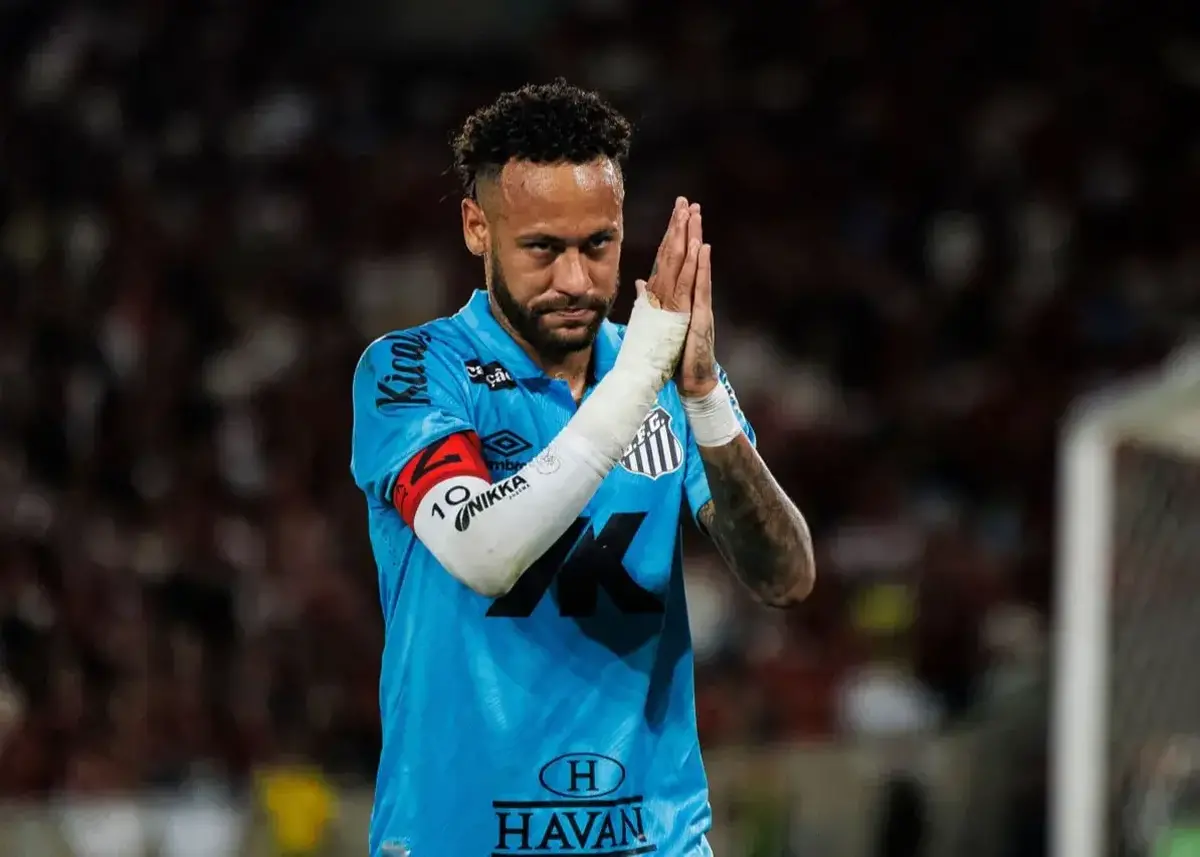 فلومیننزه شایعات درباره نیمار را بی‌اساس دانست