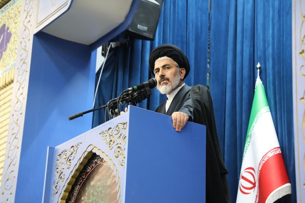 امام جمعه ارومیه: مشکلات اقتصادی و مدیریتی بدون تفکر بسیجی حل نخواهد شد