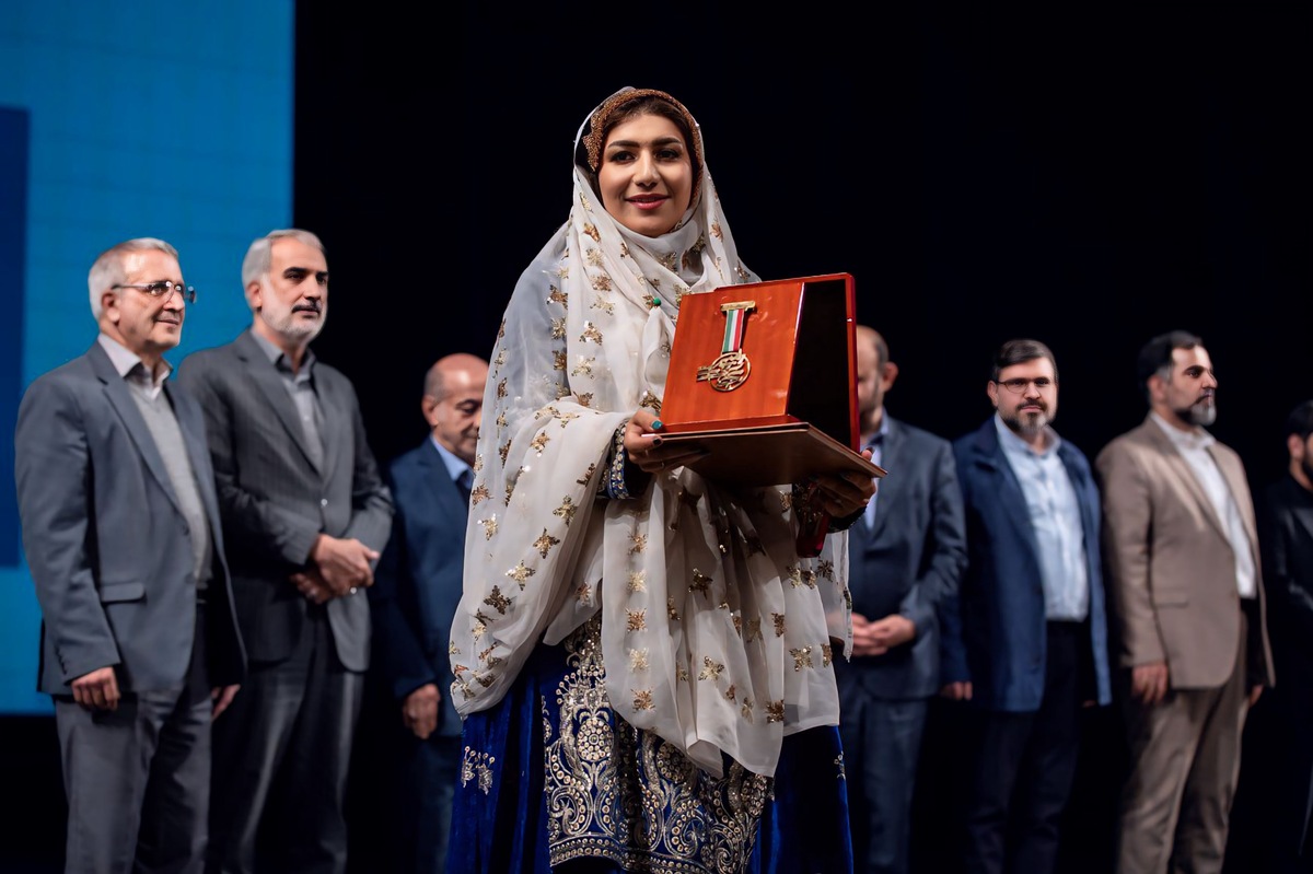 دبیر سازمان مردم‌نهاد جوانان از چهارمحال و بختیاری حائز رتبه برگزیده چهارمین رویداد ملی جایزه امیر شد