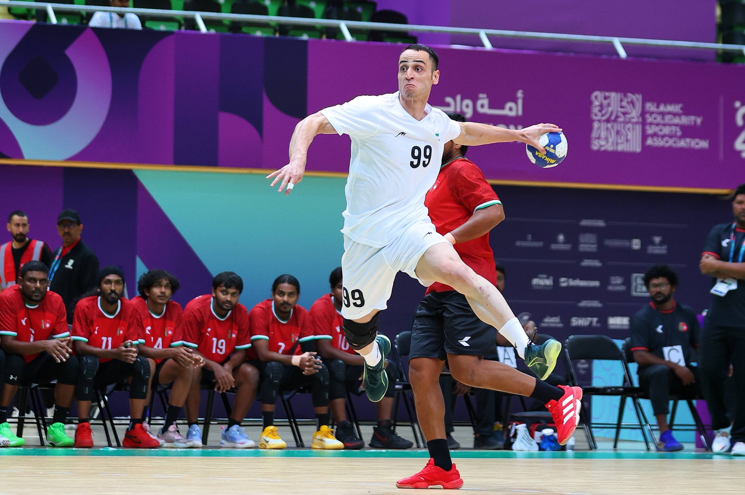 بازیهای کشورهای اسلامی؛ پنج ووشوکار فینالیست شدند/ شهربانو منصوریان به مدال برنز رسید/ شروع امیدوارکننده هوگوپوشان بازیهای کشورهای اسلامی؛ پنج ووشوکار فینالیست شدند/ شهربانو منصوریان به مدال برنز رسید/ شروع امیدوارکننده هوگوپوشان