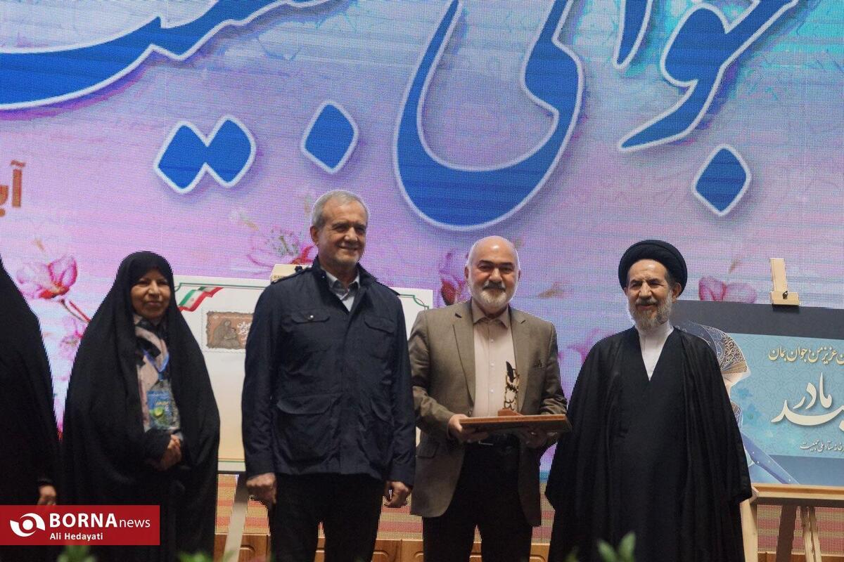 تقدیر رییس‌جمهور از استاندار خوزستان به‌عنوان مدیر نمونه کشوری در حوزه جوانی جمعیت