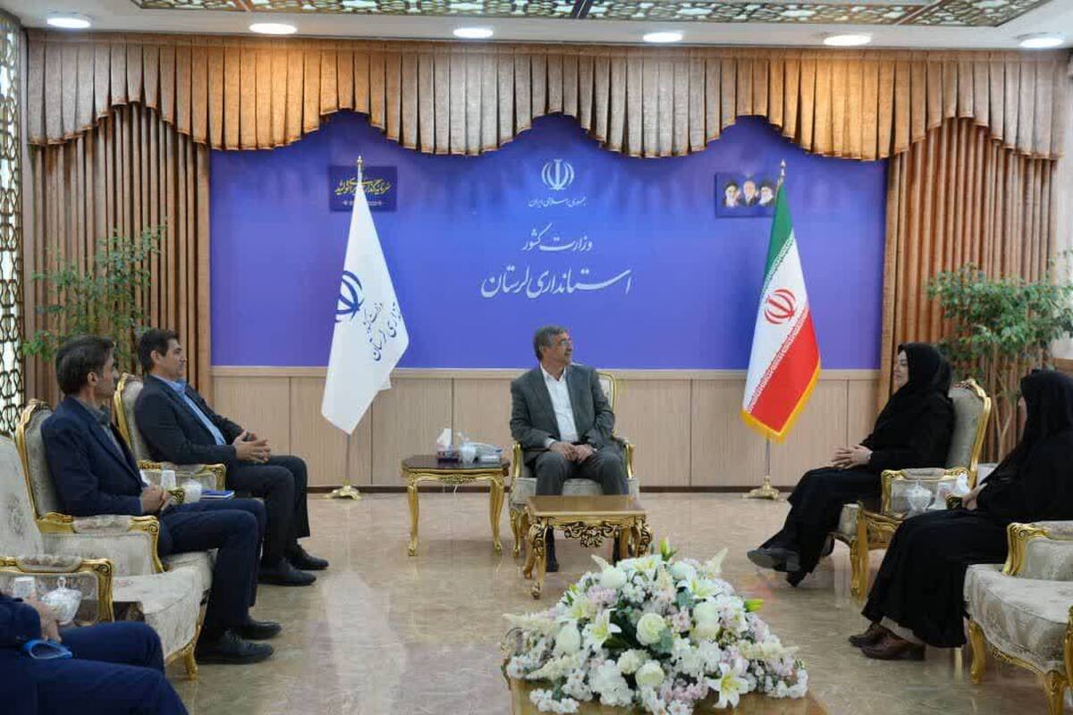 تاکید استاندار لرستان بر ضرورت راه‌اندازی مرکز نگهداری اسناد در استان / ضرورت تدوین و تکمیل دانشنامه لرستان