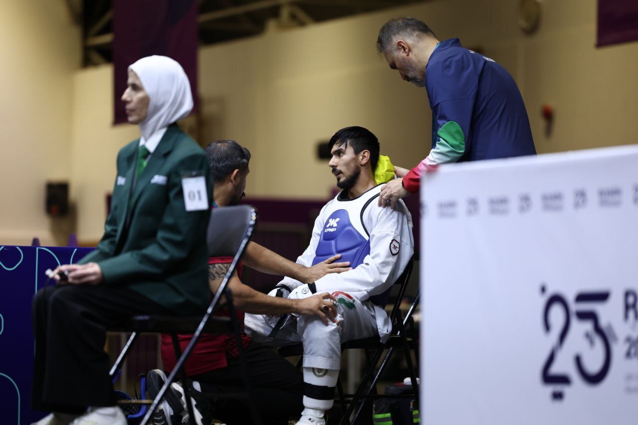 بازیهای کشورهای اسلامی؛ طلای پرتاب وزنه پارادومیدانی برای یاسین خسروی/ شروع خوب تکواندوکاران ایران/ صعود شمشیربازان به یک شانزدهم بازیهای کشورهای اسلامی؛ طلای پرتاب وزنه پارادومیدانی برای یاسین خسروی/ شروع خوب تکواندوکاران ایران/ صعود شمشیربازان به یک شانزدهم