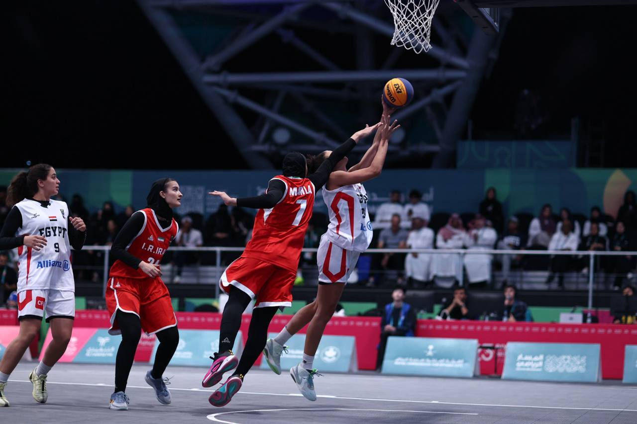 بازیهای کشورهای اسلامی/ شروع قدرتمندانه بسکتبال سه نفره بانوان/ برنز میرحسینی؛ آخرین مدال تکواندو در ریاض/ طلای پرتاب وزنه پارادومیدانی برای یاسین خسروی بازیهای کشورهای اسلامی/ شروع قدرتمندانه بسکتبال سه نفره بانوان/ برنز میرحسینی؛ آخرین مدال تکواندو در ریاض/ طلای پرتاب وزنه پارادومیدانی برای یاسین خسروی