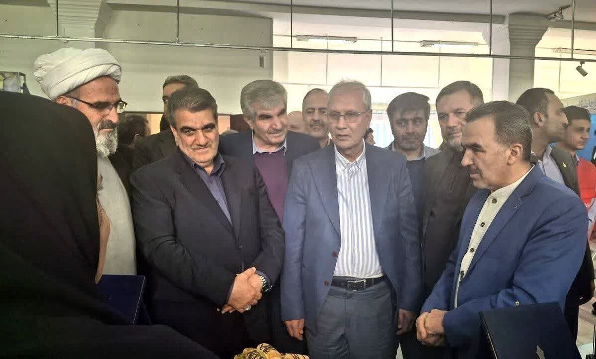 دستیار رییس جمهور: طرح اتصال ایده‌ها و تولیدات دانشجویی به بازار در حال گسترش است