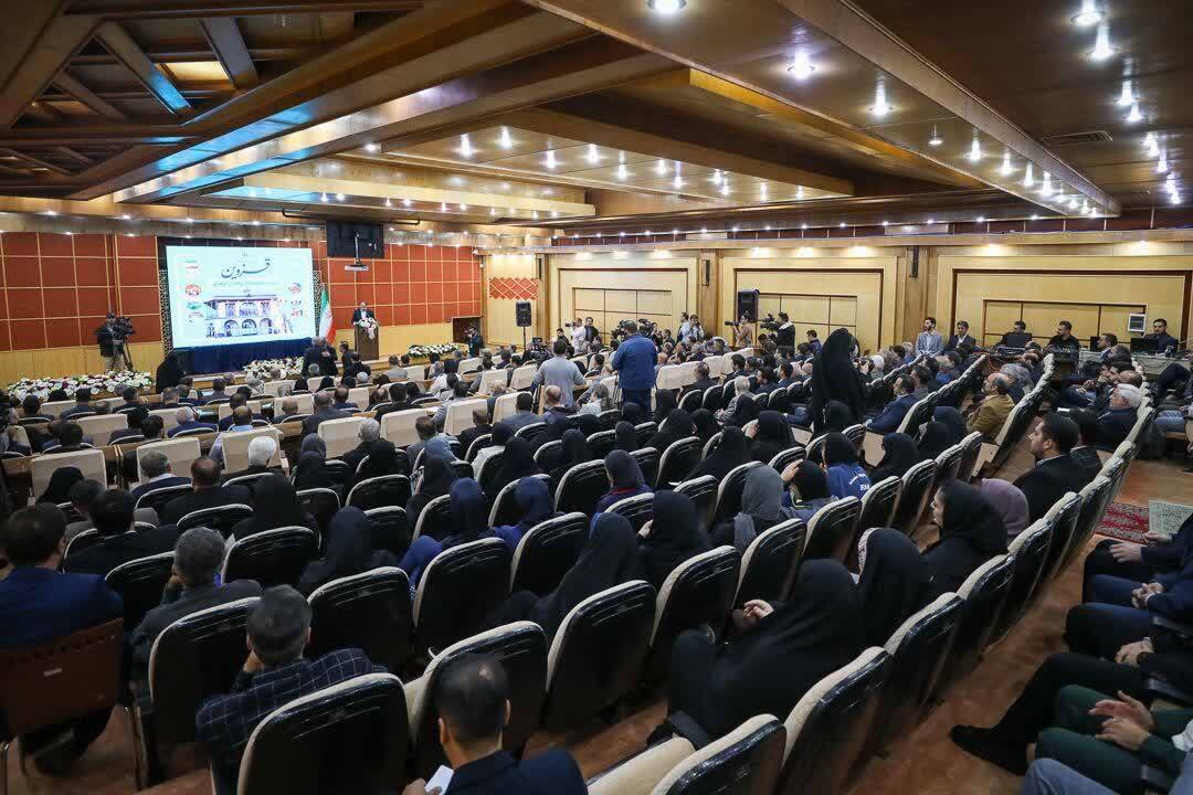 پزشکیان: بزرگترین ظلم، دروغ گفتن به مردم است / با وحدت و شفافیت میتوان کشور را ساخت پزشکیان: بزرگترین ظلم، دروغ گفتن به مردم است / با وحدت و شفافیت میتوان کشور را ساخت