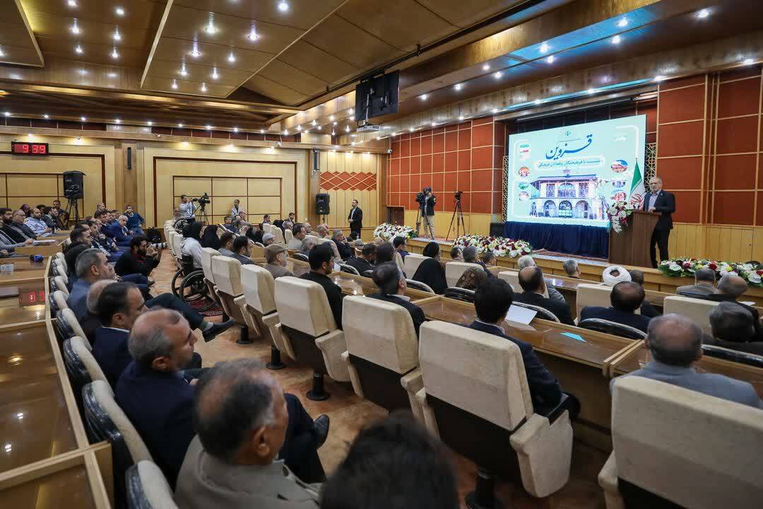 پزشکیان: بزرگترین ظلم، دروغ گفتن به مردم است / با وحدت و شفافیت میتوان کشور را ساخت پزشکیان: بزرگترین ظلم، دروغ گفتن به مردم است / با وحدت و شفافیت میتوان کشور را ساخت