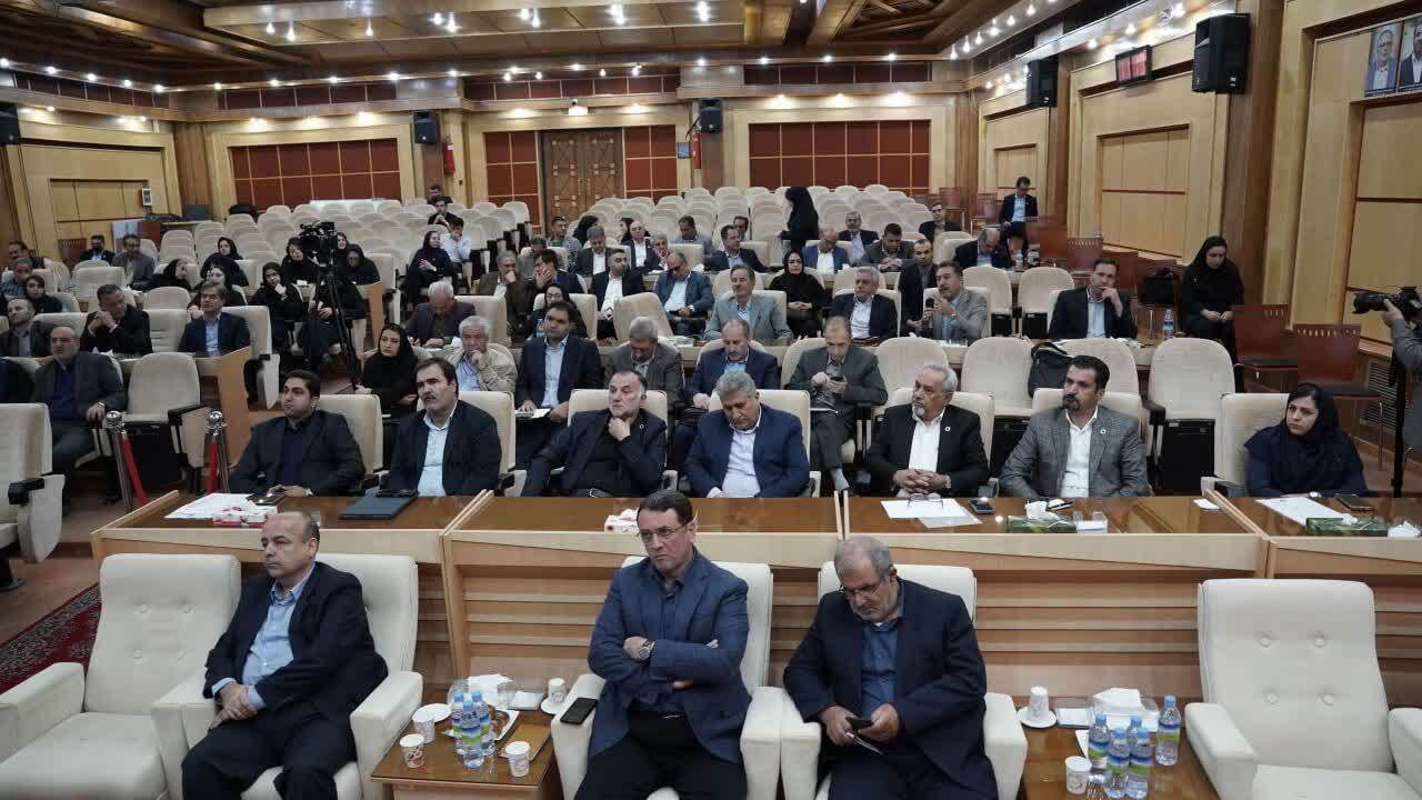 افعانستان بازار خوبی برای صادرات کالاهای استان قزوین است افعانستان بازار خوبی برای صادرات کالاهای استان قزوین است