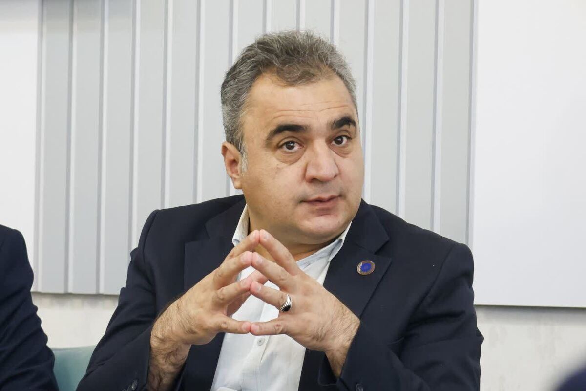 عمده بادام چهارمحال و بختیاری به هندوستان صادر می‌شود