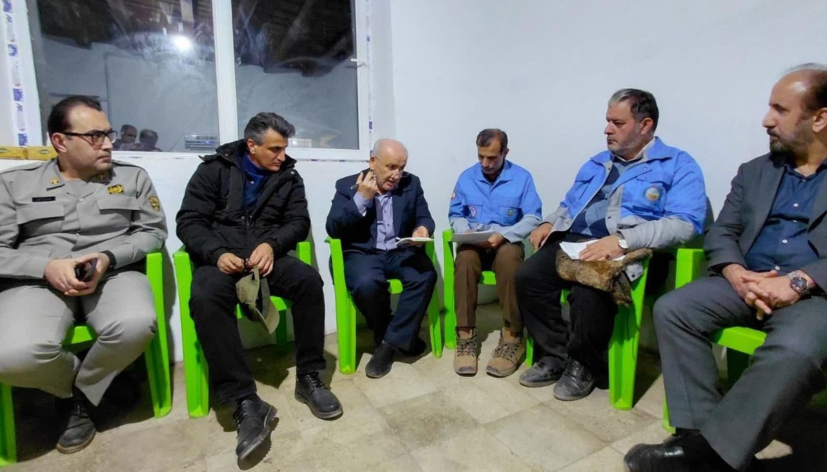 بسیج بالگردها و نیروهای زمینی برای مهار آتش الیت چالوس