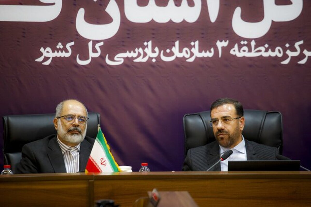 استاندار فارس: توسعه پایدار فارس در گرو تحقق حاکمیت قانون است