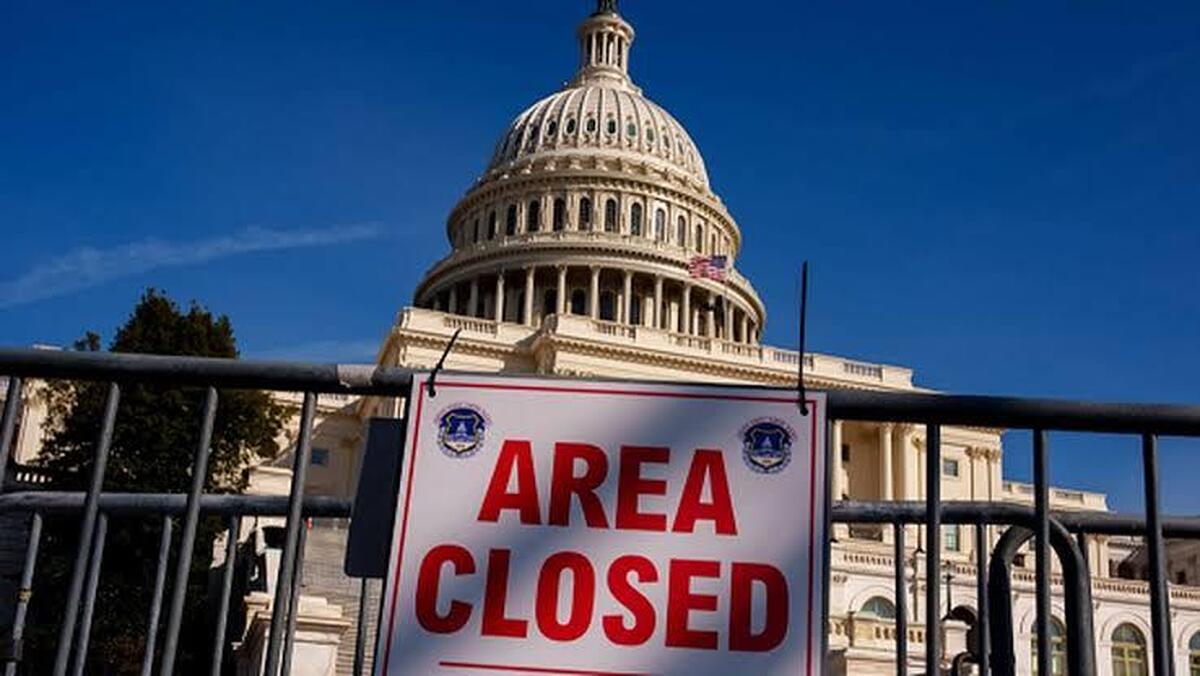 دولت آمریکا پس از یک ماه بازهم تعطیل ماند/ سنا برای سیزدهمین بار شکست خورد