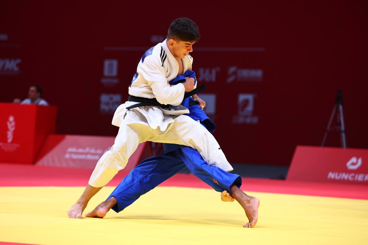 بازیهای آسیایی بحرین؛ حضور ۲ جودوکار در نیمهنهایی/ نماینده کشتی آزاد فینالیست شد/ سه شناگر به فینال رسیدند بازیهای آسیایی بحرین؛ حضور ۲ جودوکار در نیمهنهایی/ نماینده کشتی آزاد فینالیست شد/ سه شناگر به فینال رسیدند