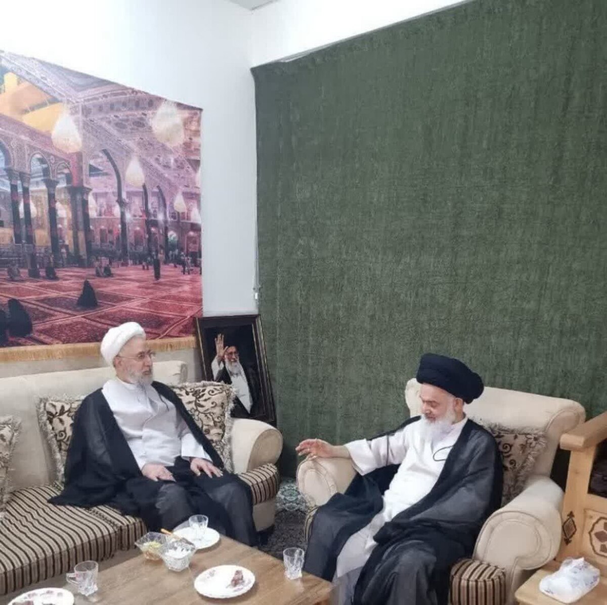 دیدار دادستان کل کشور با آیت‌الله حسینی بوشهری رئیس جامعه مدرسین حوزه علمیه قم