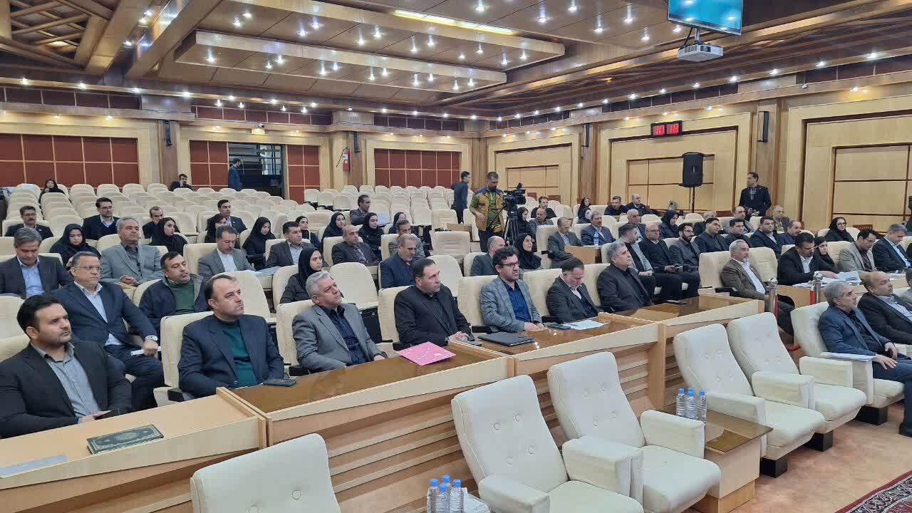 نوذری: در حوزه اقتصادی به مدیرانی پویا، خلاق، کارامد و اجرایی نیازمندیم/ سرمایه گذار را فراری ندهید