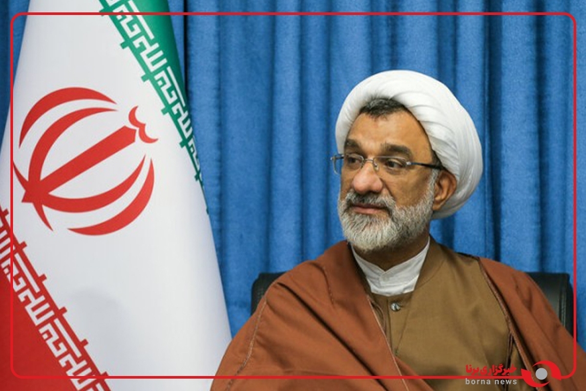 نظریه الگوی سوم زن مصداقی از مسئله حقوق بانوان در منظومه فکری رهبر انقلاب