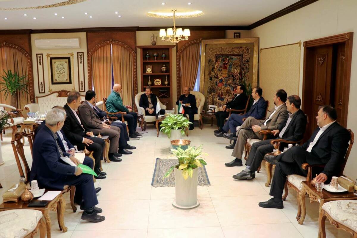 استاندار اصفهان: تأکید بررفع موانع حقوقی و اجرایی در حوزه معادن/ استان اصفهان ظرفیت‌های معدنی خود را به‌طور کامل فعال نکرده است