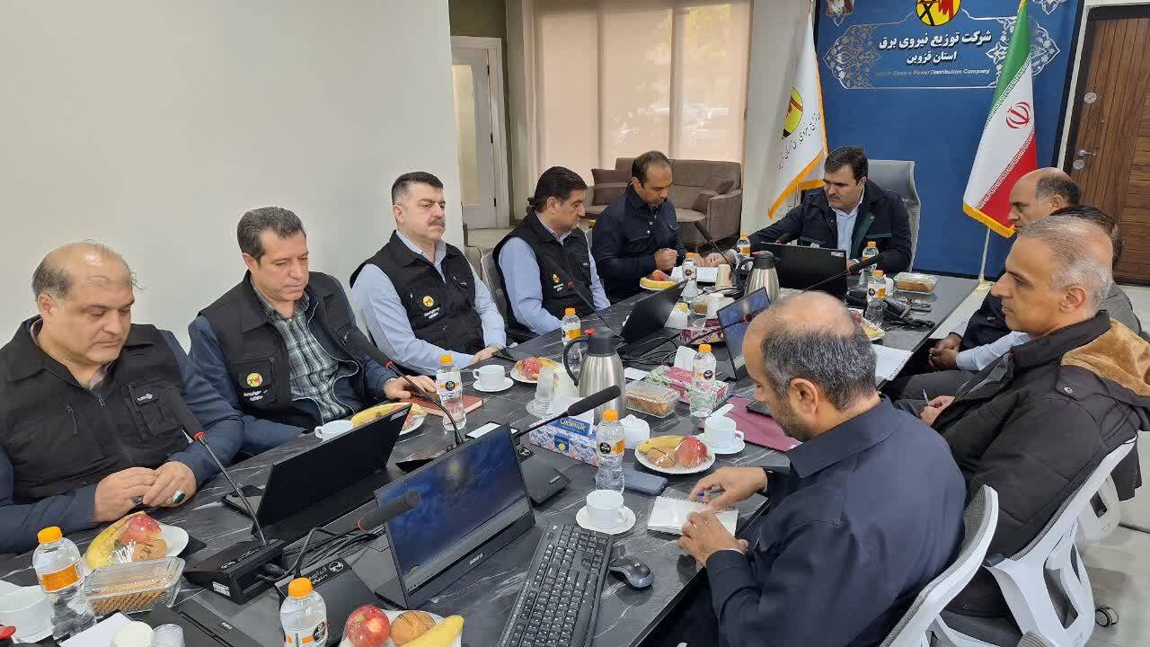 هوشمند سازی کامل خدمات و نصب کنتور در یک روز از اهداف شرکت توزیع برق استان قزوین است هوشمند سازی کامل خدمات و نصب کنتور در یک روز از اهداف شرکت توزیع برق استان قزوین است