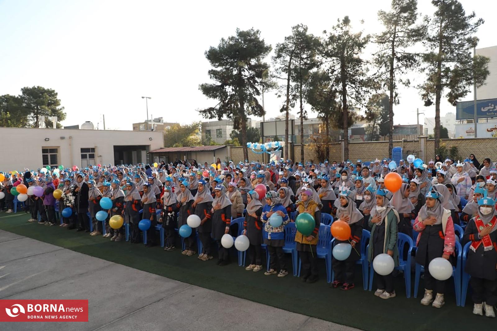 آغاز توزیع شیر رایگان برای بیش از ۴۱۵ هزار دانش‌آموز ابتدایی فارس