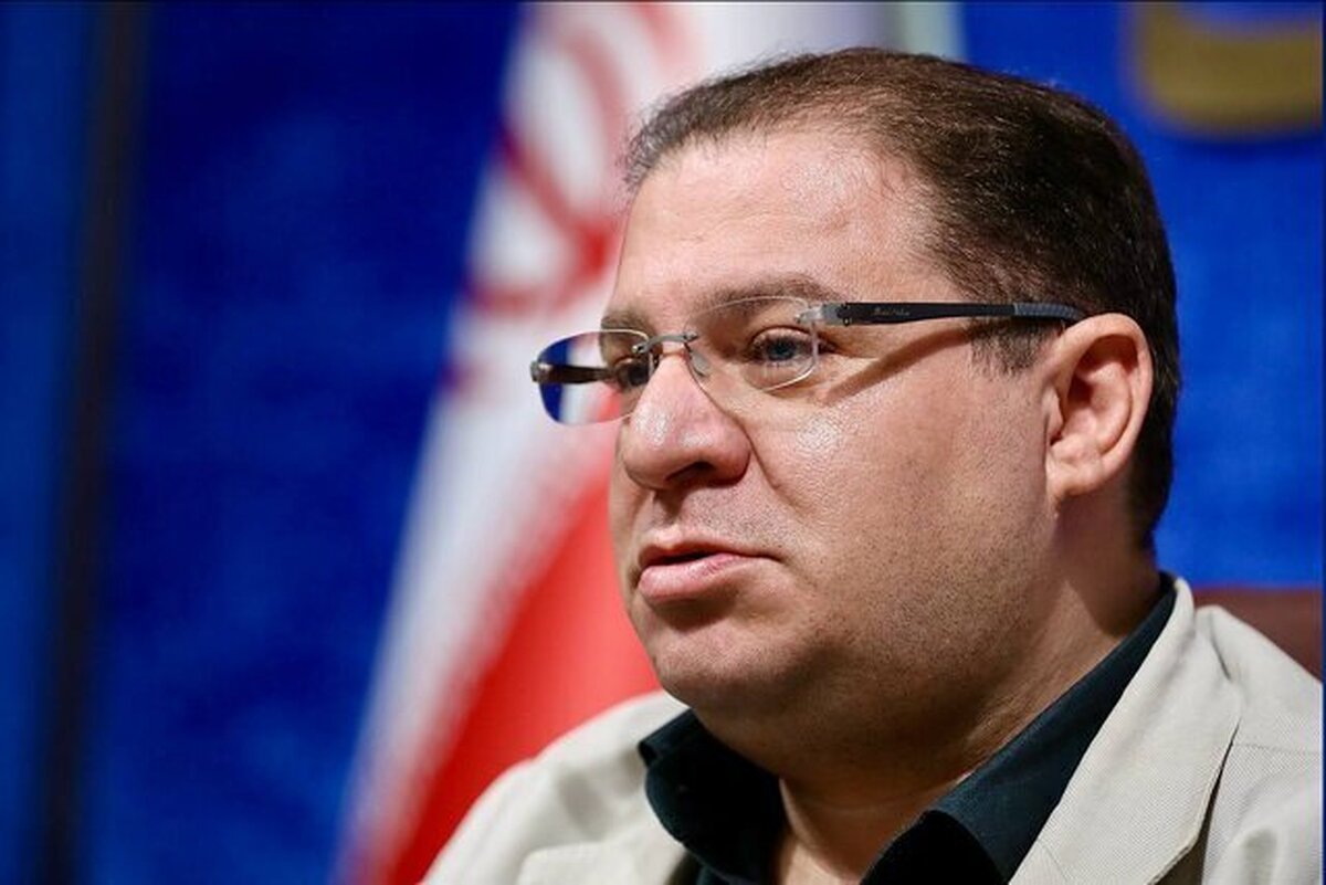 گلزاری: نمی‌توان با مردم به زبان دستوری سخن گفت