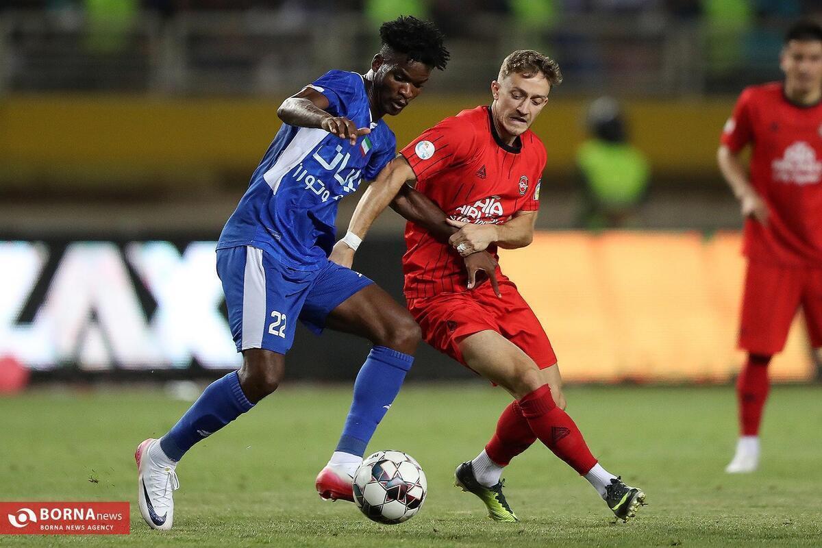 یک استقلالی پدر شد+ عکس