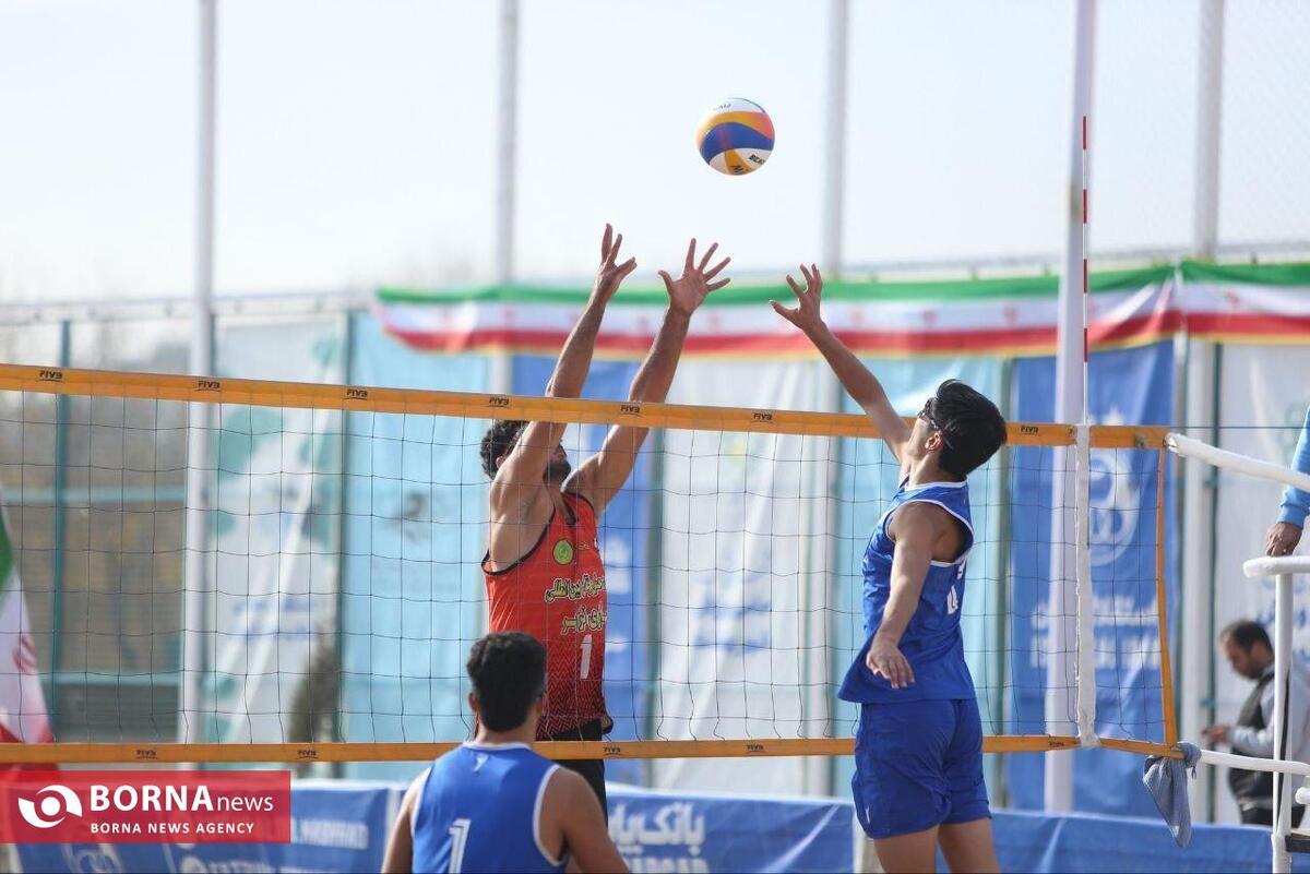مدال برنز و میزبانی موفق/ استقلال مشهد درخشان در هفته دوم لیگ برتر والیبال ساحلی