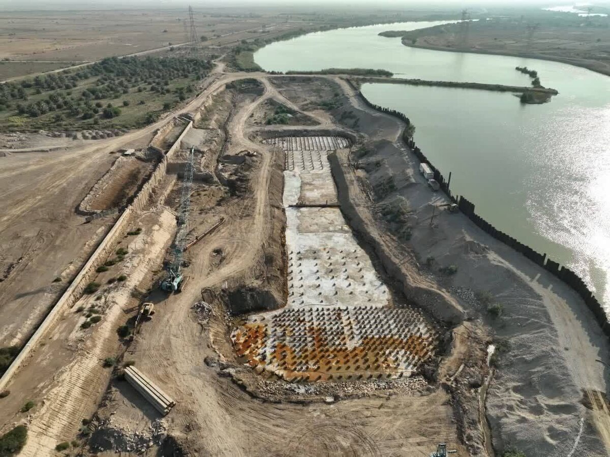 استاد دانشگاه شهید چمران اهواز: آلودگی‌های انسانی کارون را به نصف ظرفیت تاریخی رسانده / اجرای ناقص طرح