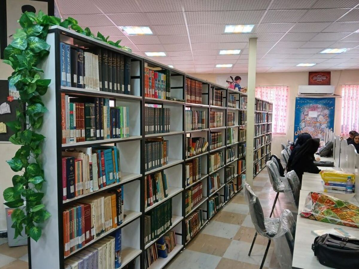 اهدای ۱۴ میلیارد ریال کتاب و تجهیزات به کتابخانه‌های ایرانشهر