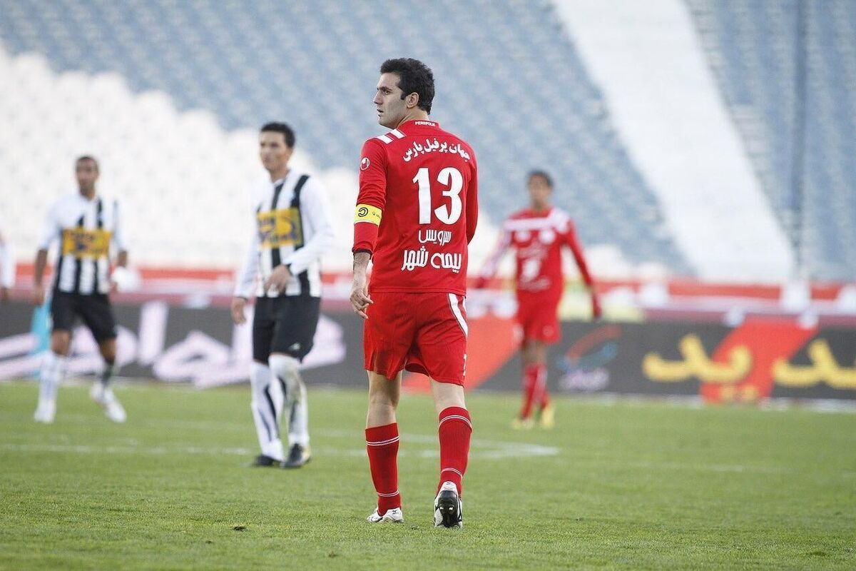 شیث رضایی: من مازیار زارع نیستم که سکوت کنم؛ بهتر است خسرو حیدری سرش به کار خودش باشد