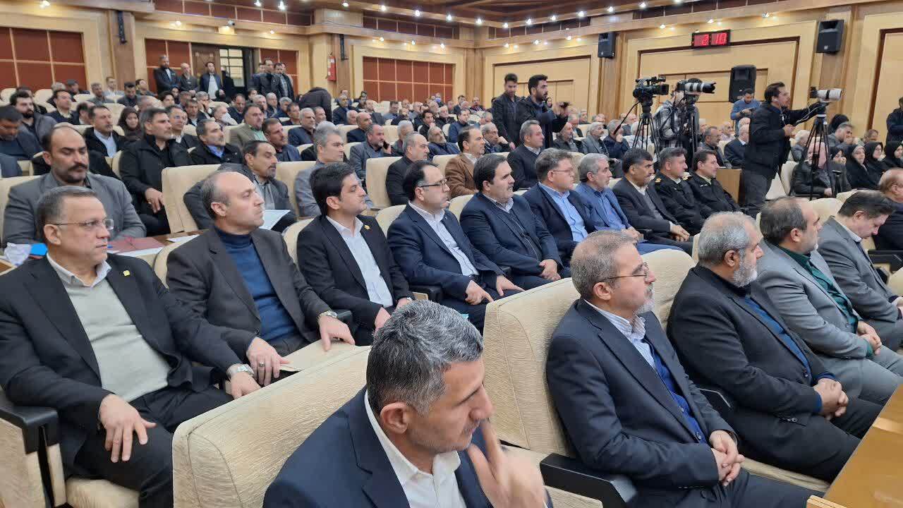 اصلاح نظام صندوق های بازنشستگی و مدیریت اقتصادی کشور در دستور کار است