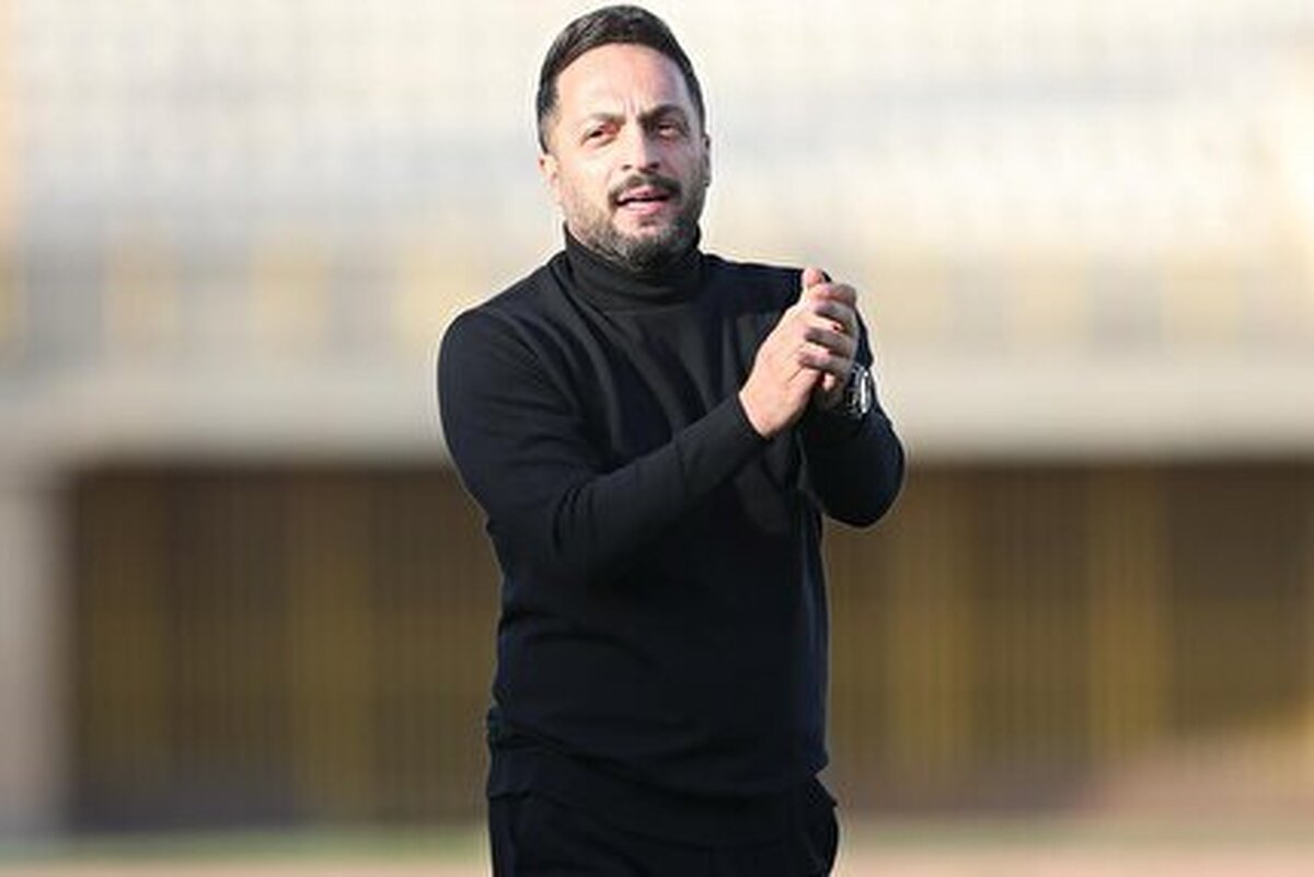 سرمربی تیم ملی فوتبال نوجوانان: می‌توانیم از گروهمان صعود کنیم