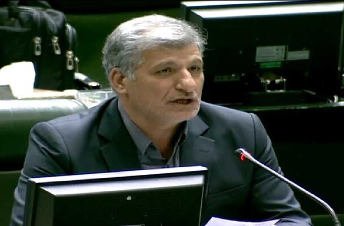 صداوسیما نباید از کسانی که بدنبال تسویه حساب سیاسی هستند، استفاده کند