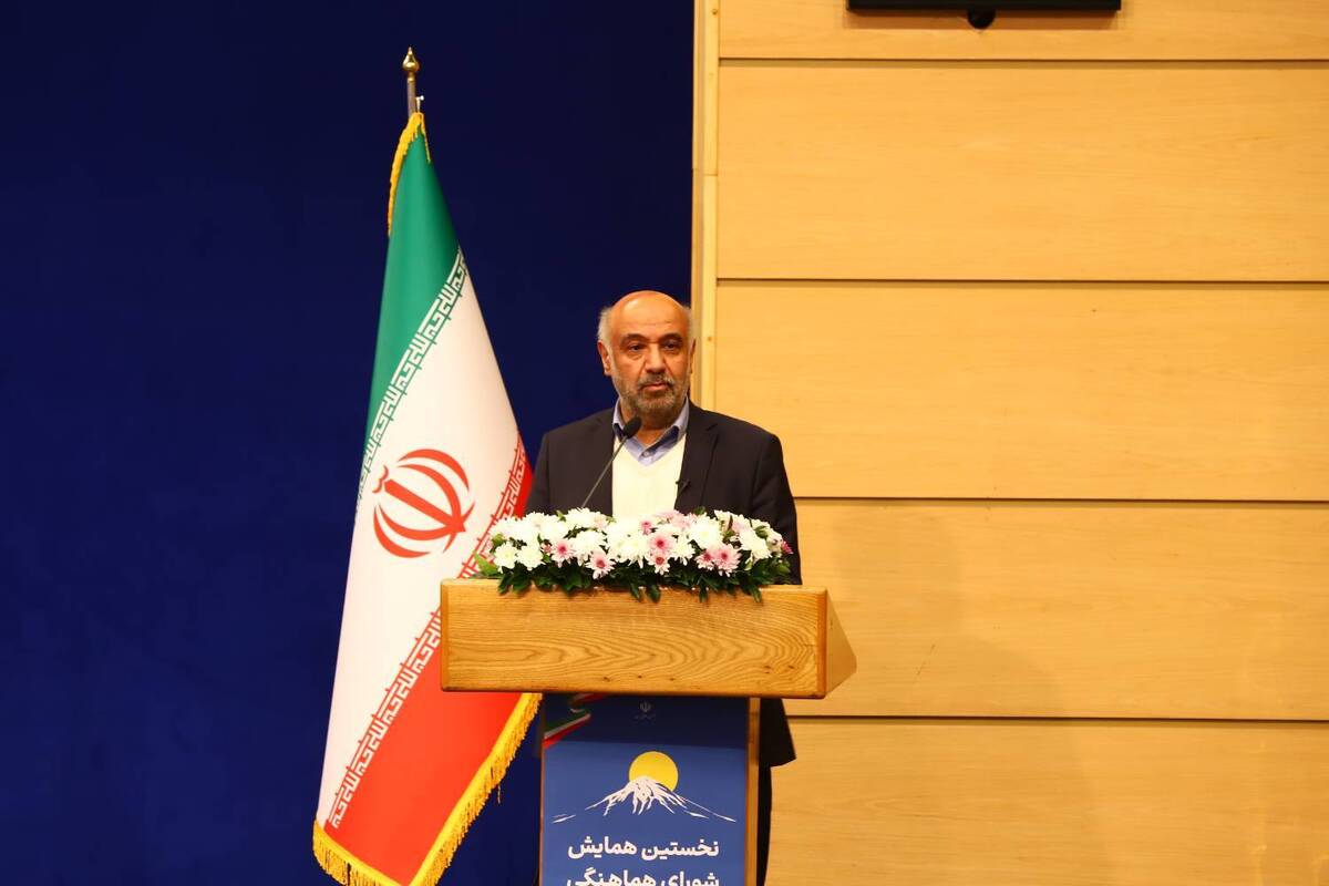 میدری: سیاست‌گذاری‌های اجتماعی باید با رویکرد انسانی و خانوادگی بازنگری شود