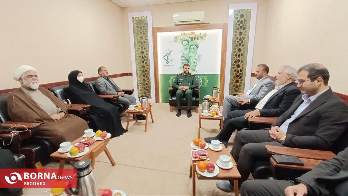  دیدار اعضای شورای اسلامی با فرمانده سپاه شهرستان قدس به مناسبت هفته بسیج
