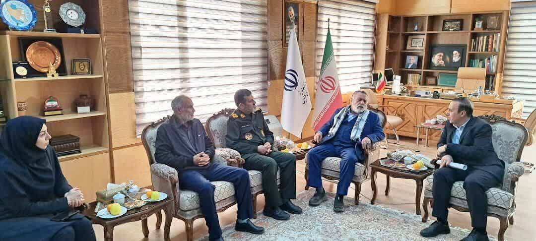 رئیس فدراسیون تیراندازی کشور با استاندار قزوین دیدار و گفتگو کرد